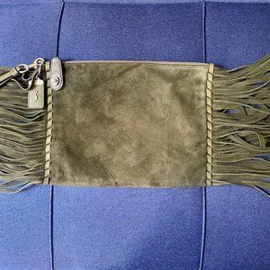 Coach 1941 Turnlock Wristlet Suede w/Fringe Green